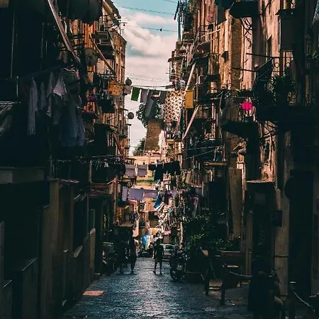 Bed & Breakfast The Idyll Boutique - In Napoli's Spanish Quarters
