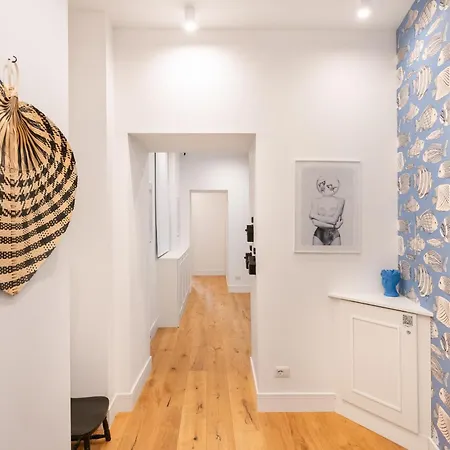 The Idyll Boutique - In Napoli's Spanish Quarters *