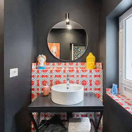 فندق مبيت وإفطار The Idyll Boutique - In Napoli's Spanish Quarters نابولي