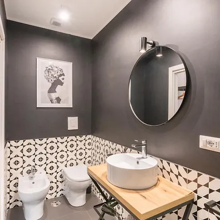 The Idyll Boutique - In Napoli's Spanish Quarters 4* نابولي